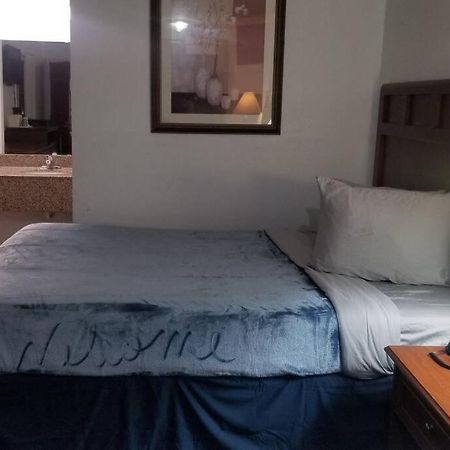 Osu Queen Hotel Room 118 Booking Stillwater Exterior foto